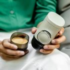 Wacaco Minipresso NS2 - Nespresso kompatibilis hordozható kávéfőző